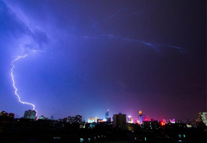 雷電模擬試驗系統(tǒng).jpg